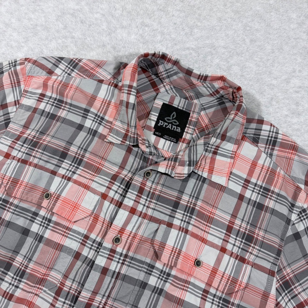 Prana Mens Short Sleeve‎ Plaid Button Down Shirt Red Grey M11181353 Size Medium